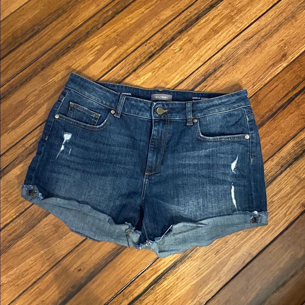 DL1961 Blue Denim Jeans Karlie Boyfriend Short